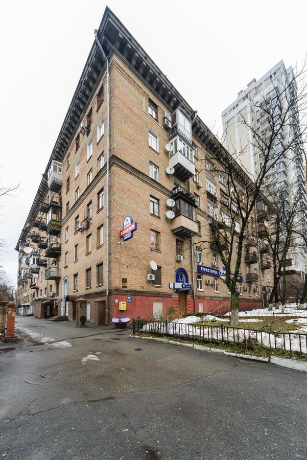 Apartment Near Olympic Stadium Kiev Exterior foto